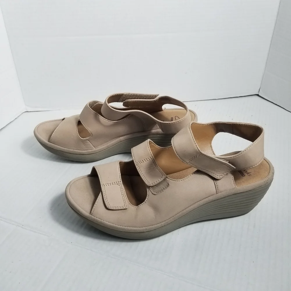 CLARKS COLLECTION SOFT CUSHION WEDGE SHOES SIZE 9